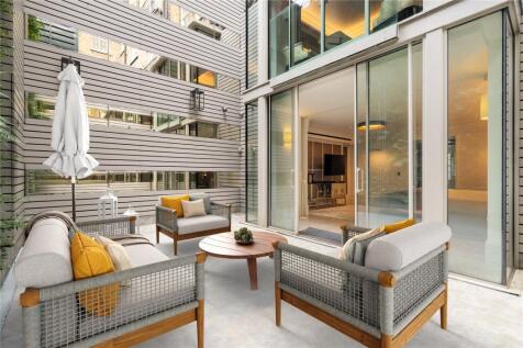 Weymouth Street, Marylebone, London, W1W