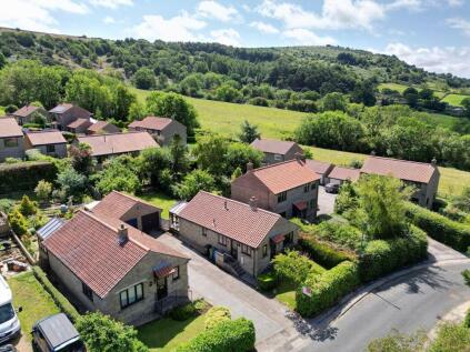 8 Hermitage Way, Eskdaleside, Sleights