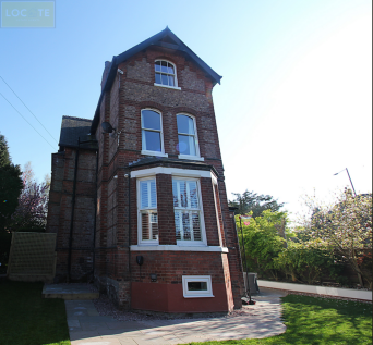 Victoria Road, Urmston