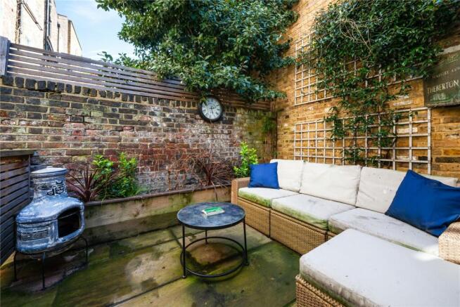 1 bedroom apartment for sale in Theberton Street, Barnsbury, London, N1