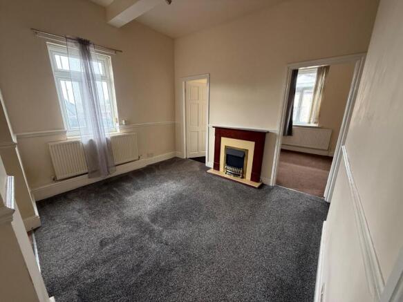 Living room 2.jpg