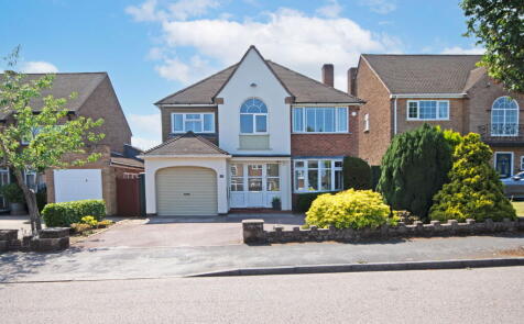 Hawthorn Road, Wylde Green, Sutton Coldfield, B72 1ET