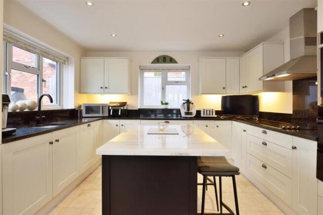 2 Gardiners Oak Clehonger (15).jpg