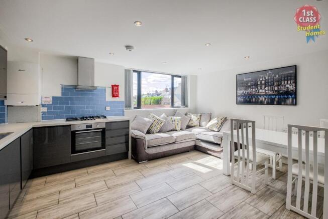 Kitchen/Living Room