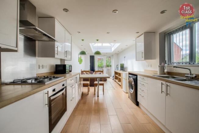 Kitchen/Living Room