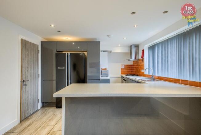 Kitchen/Living Room 