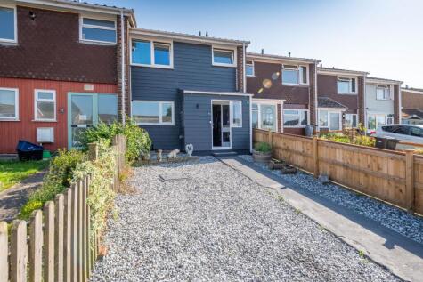 Whitehall Close, South Molton