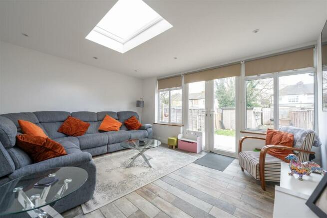 Royston Avenue E4