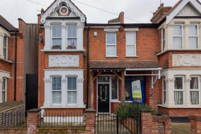 Winchester Road, E17