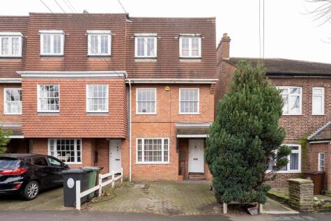 Handsworth Avenue, Highams Park