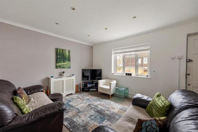 Malvern Avenue E4