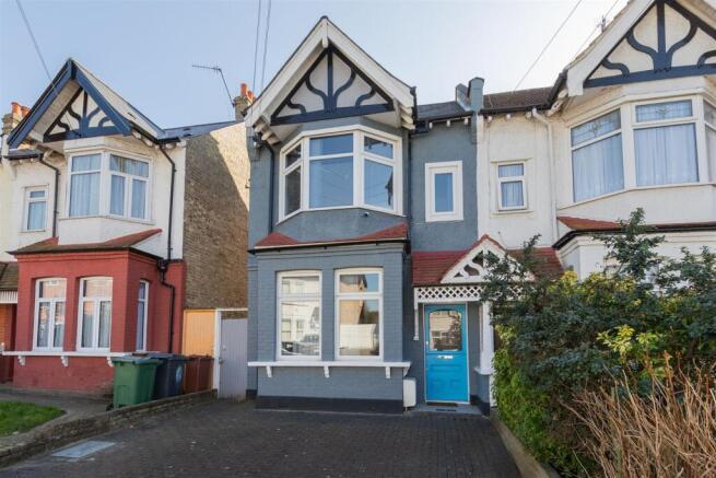 Chingford Avenue, E4