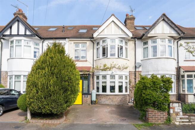 Elmfield Road, E4