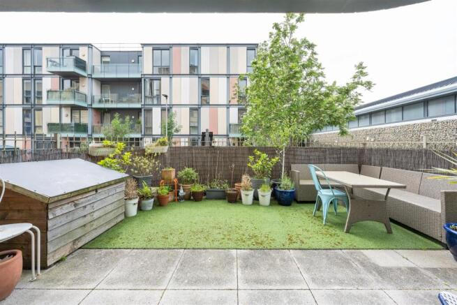 Altius Court E4