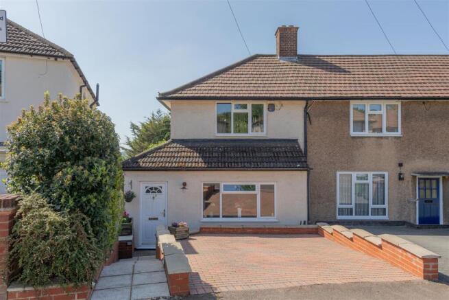 Wittenham Way E4