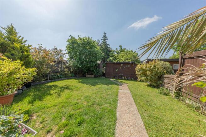 Wittenham Way E4