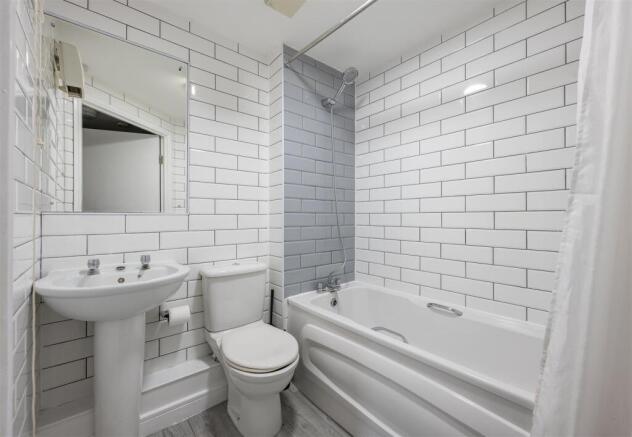 Lockwood Place E4