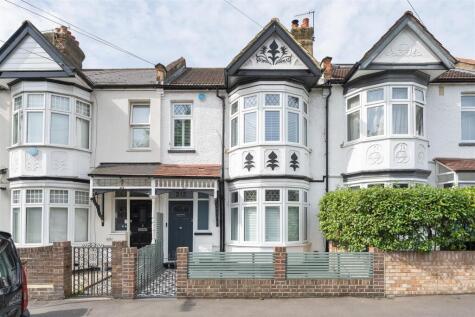 Selwyn Avenue, Highams Park