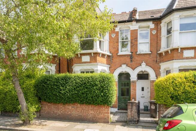 Dongola Road N17