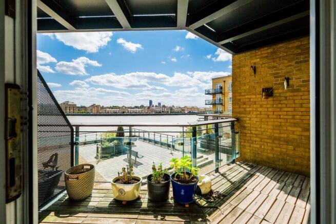 24 Dunbar Wharf-14.jpg