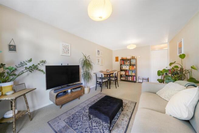 53 Stoneycroft Close - Ys1lqlkIeXNdXzeCPpWE.jpg