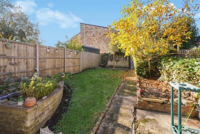 106 Verdant Lane - 6UoTMue3AIuXJoem4HwF.jpg