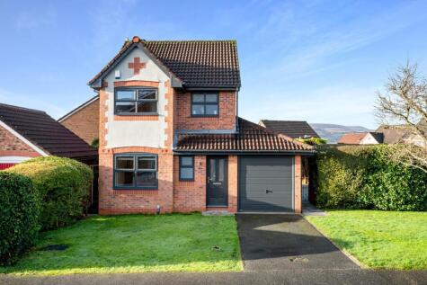 Saxby Avenue, Bromley Cross, Bolton