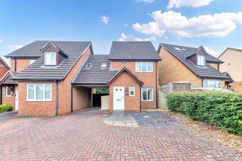 Woodcock Road, Royston, SG8