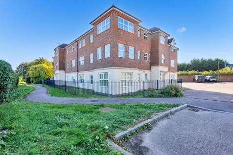 Titchmarsh Close, Royston, SG8