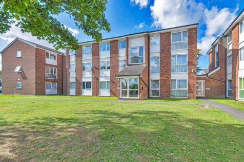 Swift Close, Royston, SG8