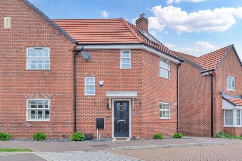 Castle Grove, Buntingford, SG9