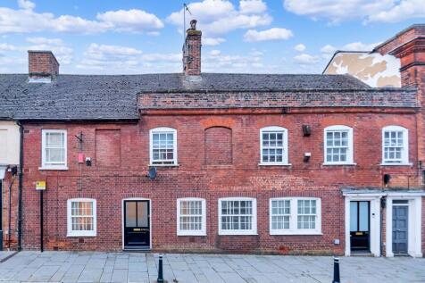 High Street, Royston, SG8