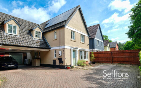 Vane Close, Dussindale