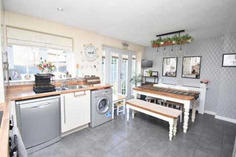 Kemberton Drive, Widnes, WA8 9FD