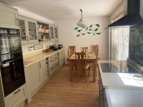 Kitchen Diner