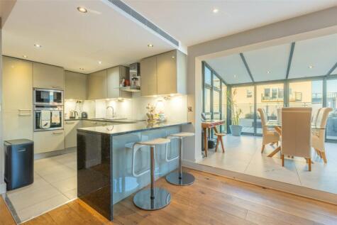 Heritage Avenue, Beaufort Park, Colindale, NW9