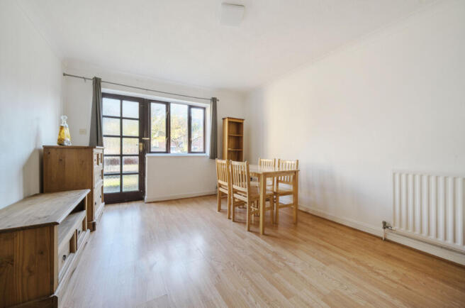 1381164-15-6915b6...