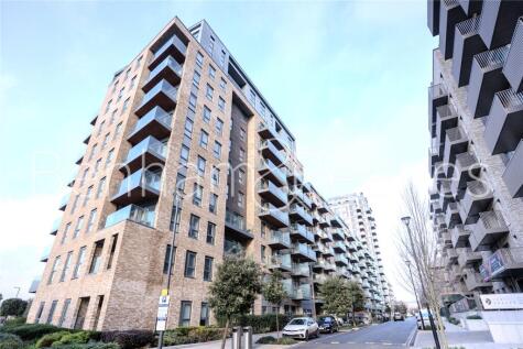 Caversham Road, Beaufort Park, Colindale, NW9