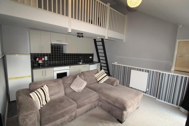 Lounge 1 