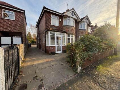 Buckingham Grove, Timperley