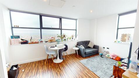 Westpoint, Manchester, M16