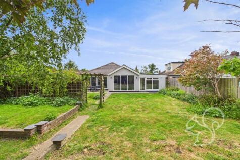 Halstead Road, Eight Ash Green