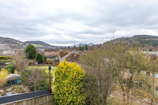 64 Forest Gardens Galashiels 35.JPG