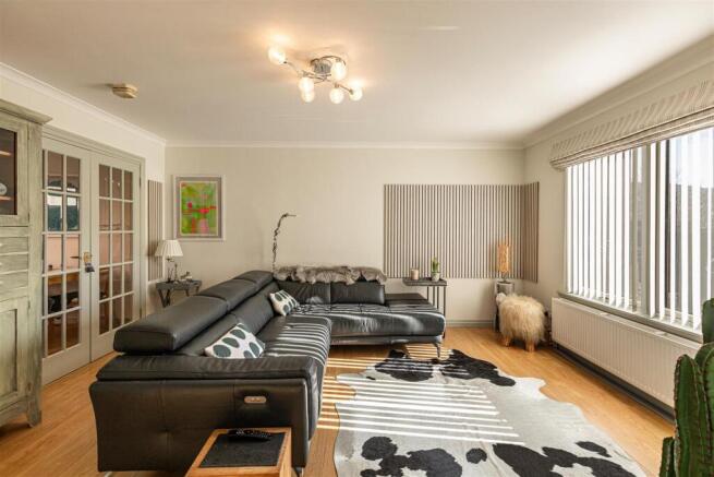 18 Rose Bank Place Galashiels 16.JPG