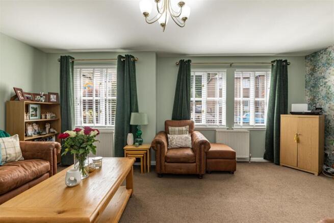 10 Annfield Gardens Galashiels 012.jpg