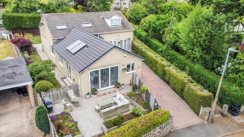 Gynn Lane, Honley, HD9