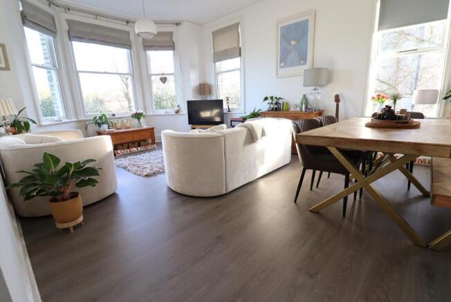 Dining room and lounge