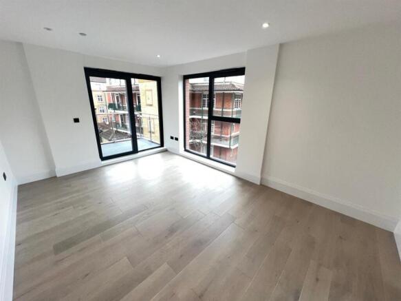 WhatsApp Image 2025-08-11 at 21.26.29_5f883686.jpg