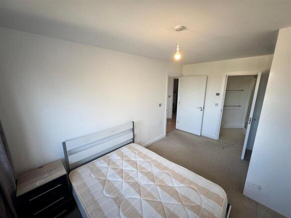 WhatsApp Image 2025-10-09 at 13.44.57.jpeg