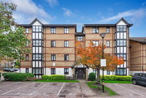 Somerset Gardens, Creighton Road, London